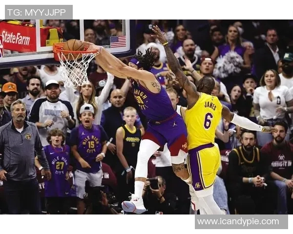 德阿隆福克斯如何在NBA赛场上展现领袖风范与超强实力